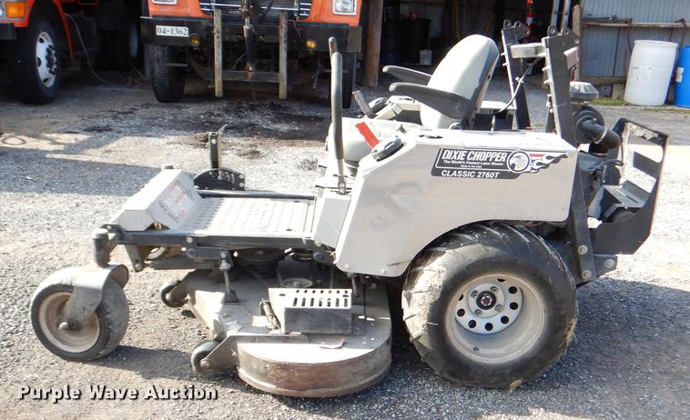 image for item EA9127 Dixie Chopper Classic 2760T  ZTR lawn mower