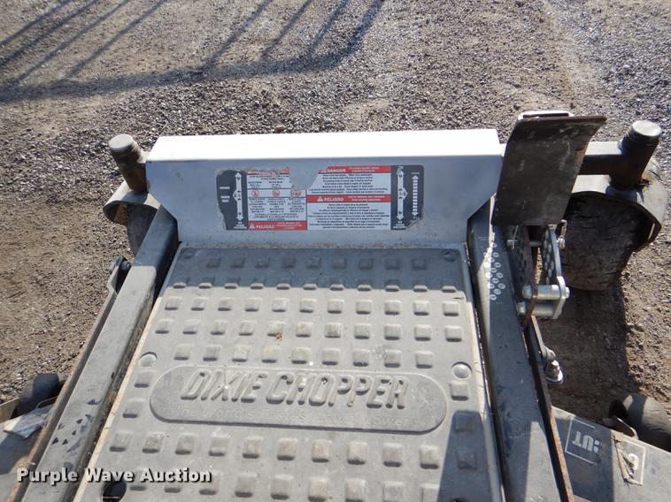 image for item EA9127 Dixie Chopper Classic 2760T  ZTR lawn mower