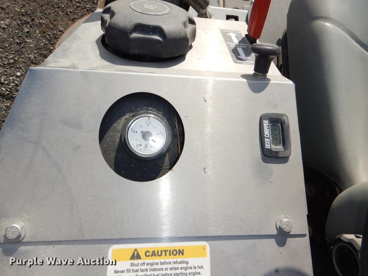 image for item EA9127 Dixie Chopper Classic 2760T  ZTR lawn mower