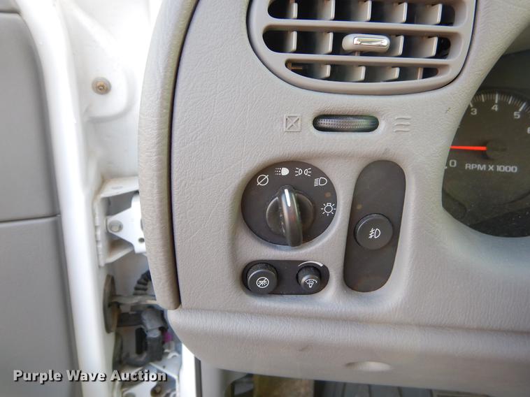 image for item ER9374 2005 Chevrolet TrailBlazer LS SUV