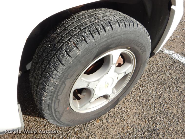 image for item ER9374 2005 Chevrolet TrailBlazer LS SUV