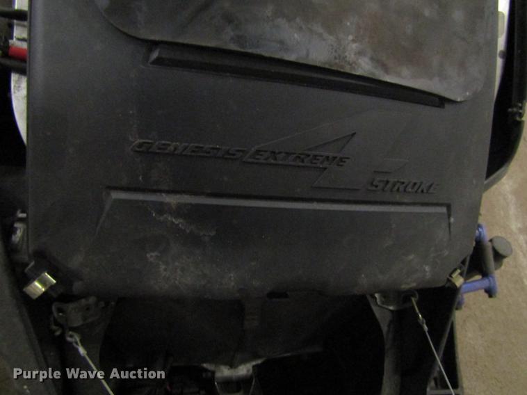 image for item EU9533 2006 Yamaha RS90NRLL snowmobile