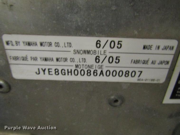 image for item EU9533 2006 Yamaha RS90NRLL snowmobile