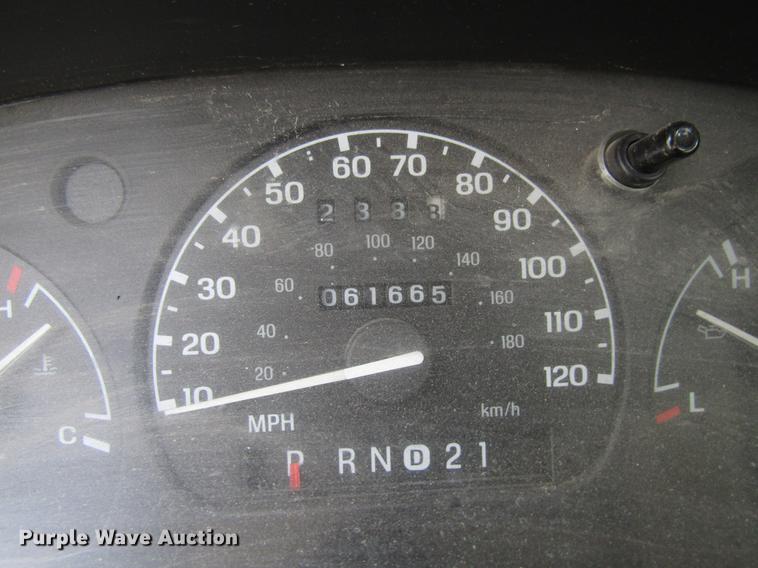 image for item EU9542 1997 Ford Ranger flatbed pickup truck