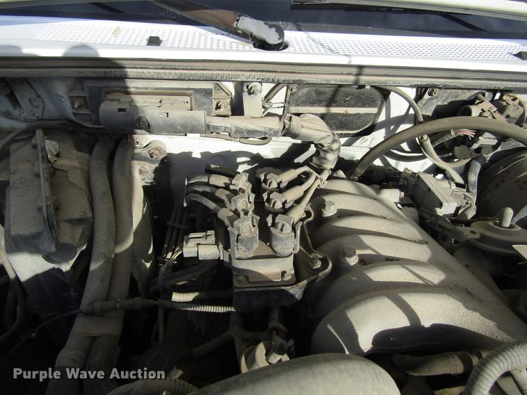 image for item EU9542 1997 Ford Ranger flatbed pickup truck