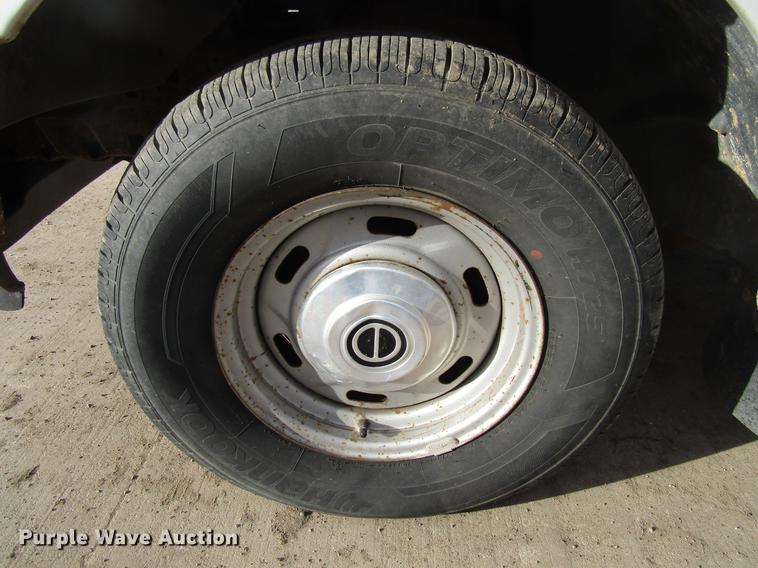 image for item EU9542 1997 Ford Ranger flatbed pickup truck