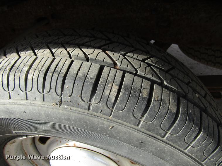 image for item EU9542 1997 Ford Ranger flatbed pickup truck