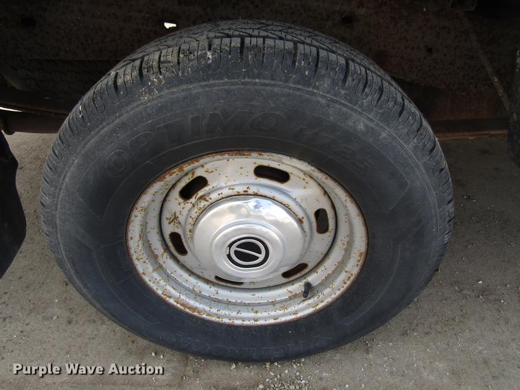 image for item EU9542 1997 Ford Ranger flatbed pickup truck