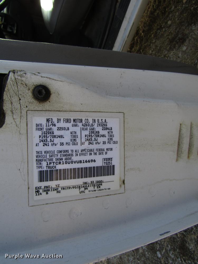 image for item EU9542 1997 Ford Ranger flatbed pickup truck