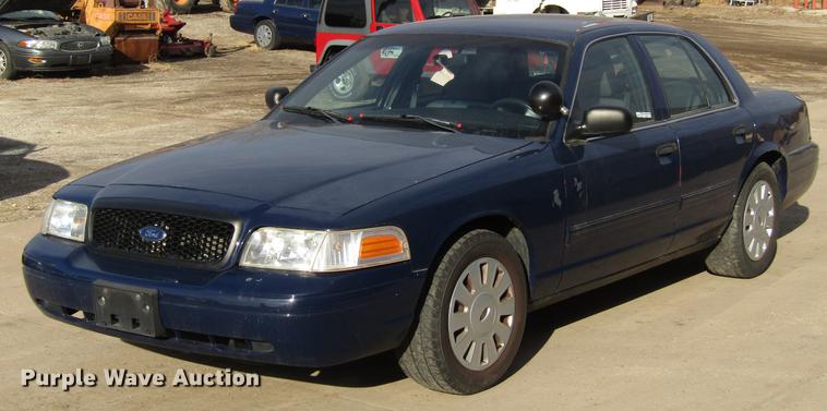 image for item EU9543 2011 Ford Crown Victoria Police Interceptor