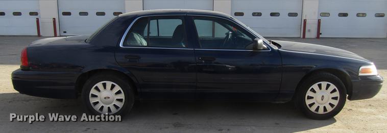 image for item EU9543 2011 Ford Crown Victoria Police Interceptor