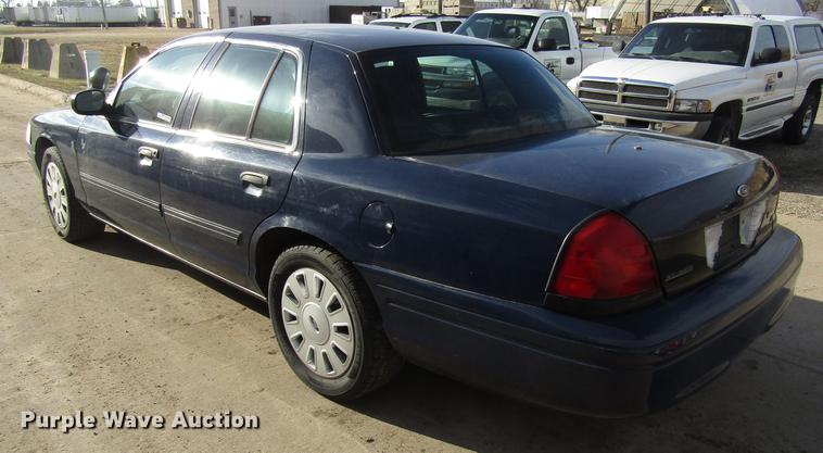 image for item EU9543 2011 Ford Crown Victoria Police Interceptor