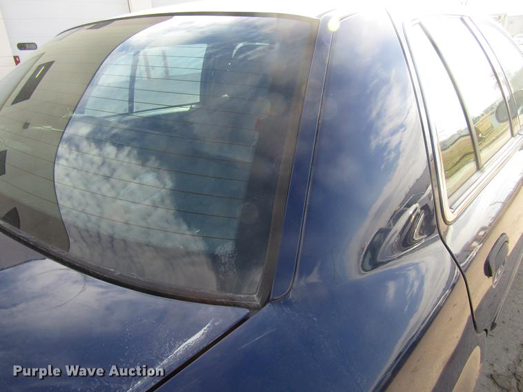 image for item EU9543 2011 Ford Crown Victoria Police Interceptor