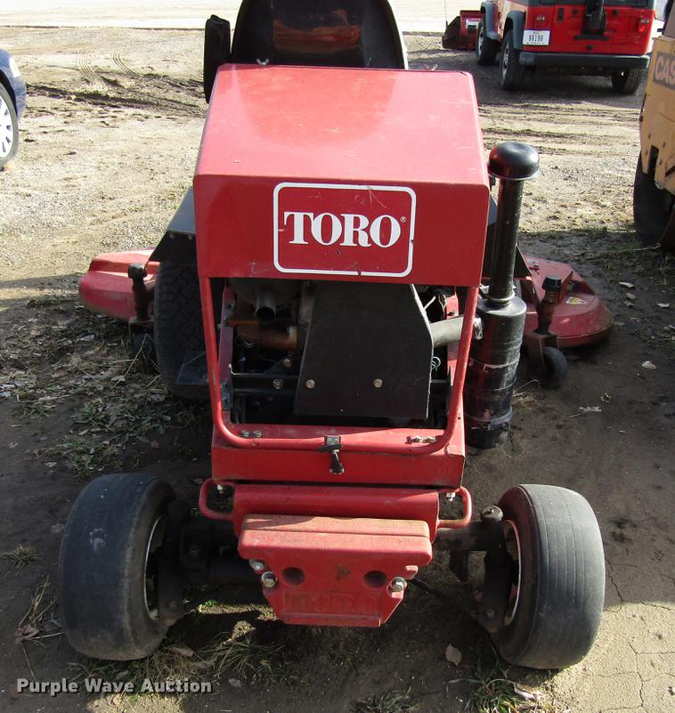 image for item EU9545 Toro Groundsmaster 325D lawn mower