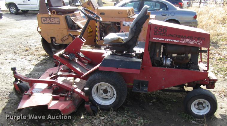 image for item EU9545 Toro Groundsmaster 325D lawn mower