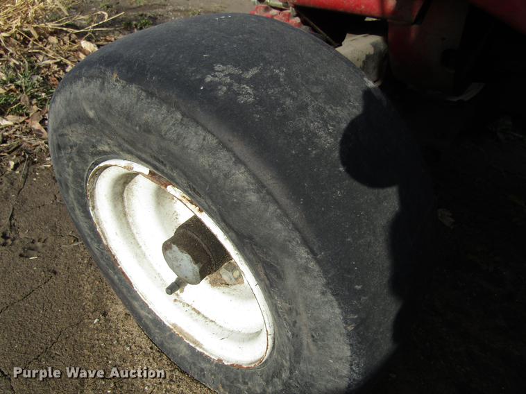 image for item EU9545 Toro Groundsmaster 325D lawn mower