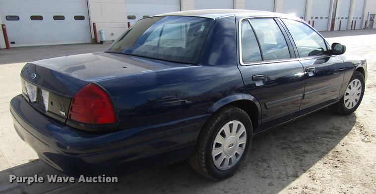 image for item EU9546 2010 Ford Crown Victoria Police Interceptor