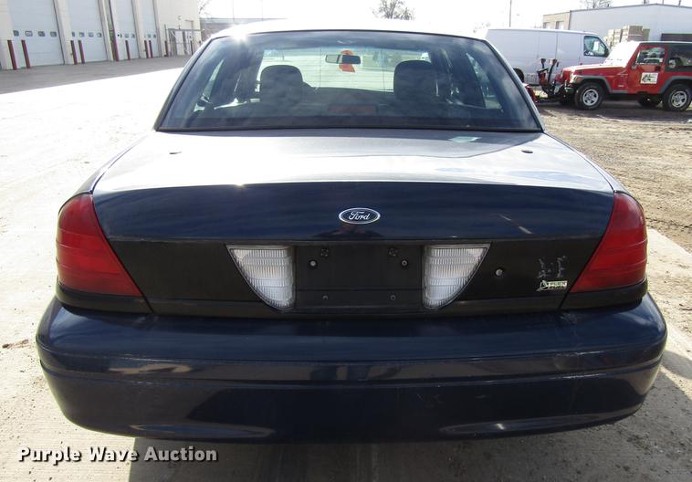 image for item EU9546 2010 Ford Crown Victoria Police Interceptor