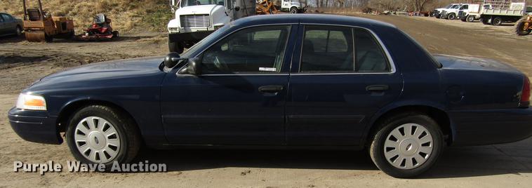 image for item EU9546 2010 Ford Crown Victoria Police Interceptor