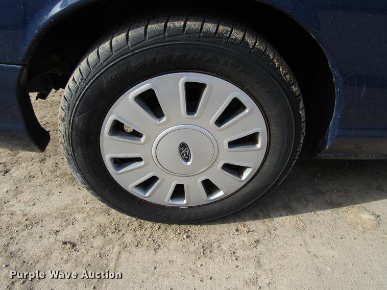 image for item EU9546 2010 Ford Crown Victoria Police Interceptor