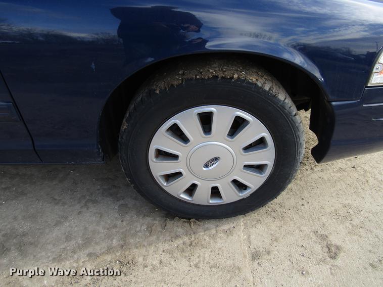 image for item EU9546 2010 Ford Crown Victoria Police Interceptor