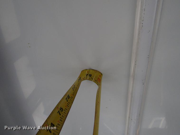 image for item EU9547 1999 Ford Econoline E450 shuttle bus