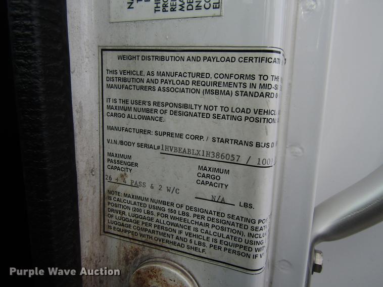 image for item EU9548 2001 International 3400 shuttle bus