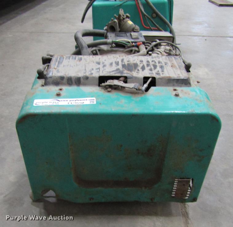 image for item EU9550 Onan generator