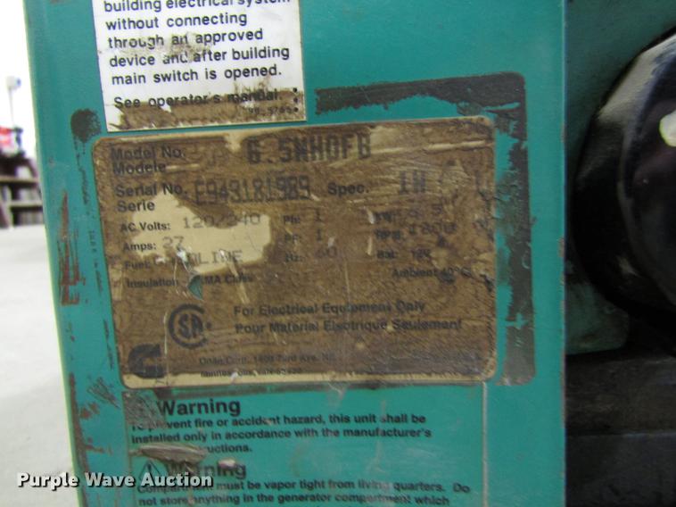 image for item EU9550 Onan generator