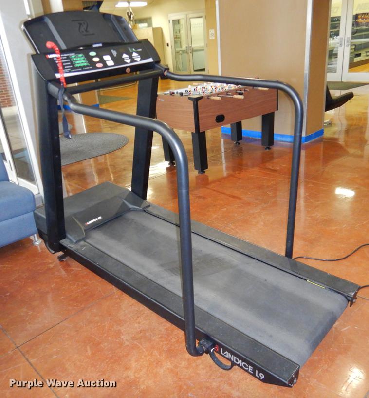 image for item EW9547 (4) Landice treadmills