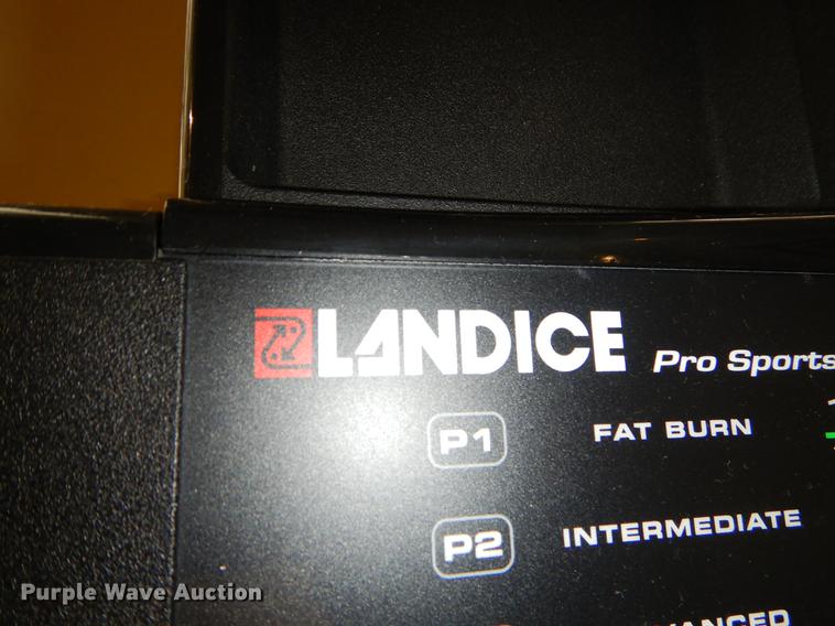 image for item EW9547 (4) Landice treadmills