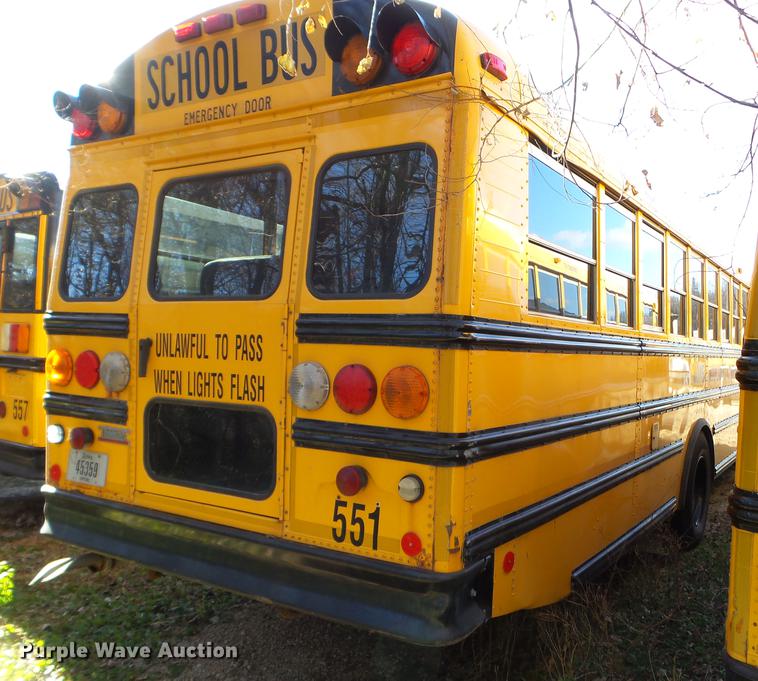 image for item EW9786 2009 Thomas Built Saf-T-Liner MVP school bus