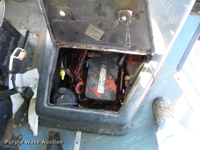 image for item EW9786 2009 Thomas Built Saf-T-Liner MVP school bus