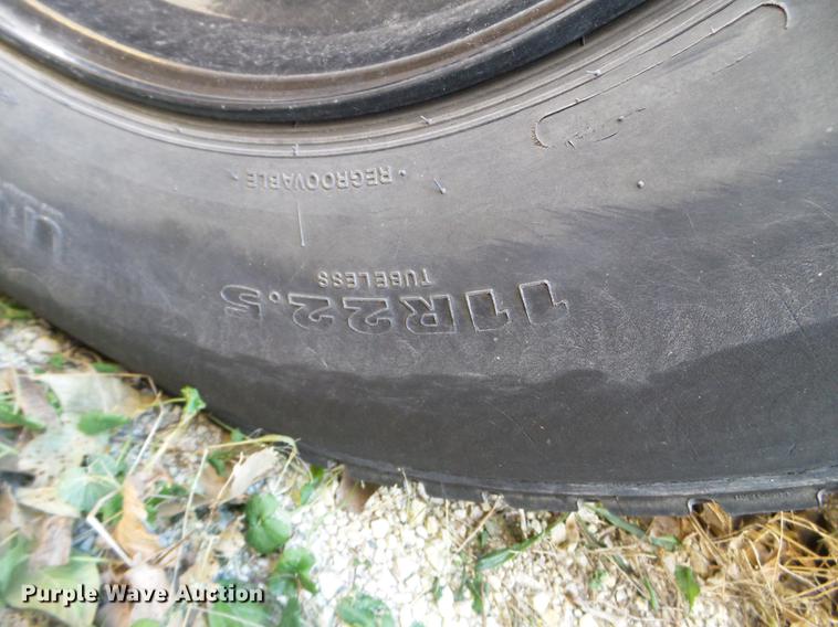 image for item EW9786 2009 Thomas Built Saf-T-Liner MVP school bus