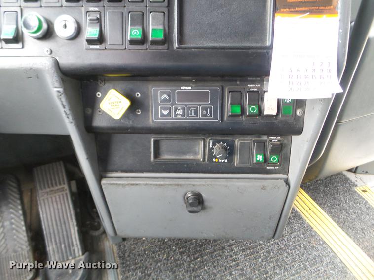 image for item EW9834 2000 Van Hool coach bus