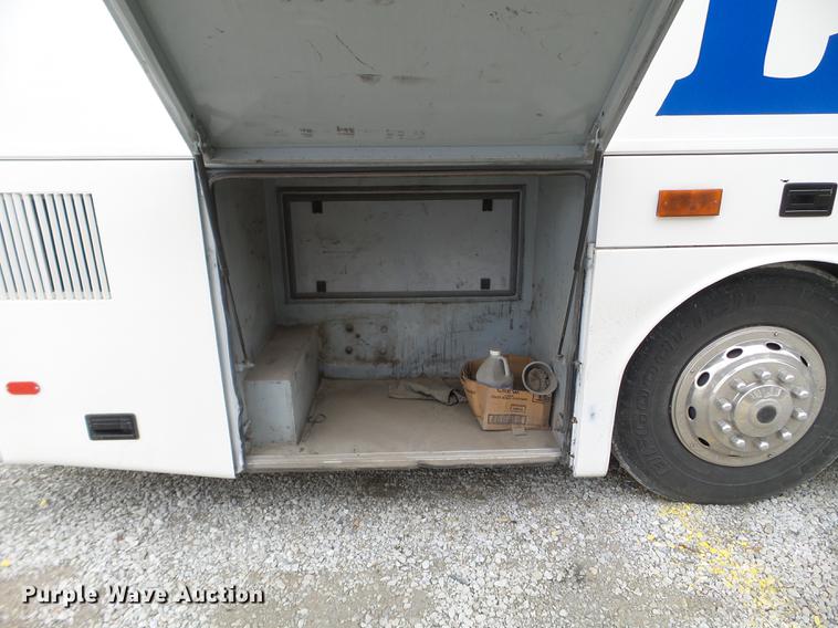 image for item EW9834 2000 Van Hool coach bus