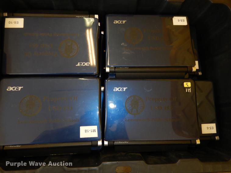 image for item G1442 (72) Acer Aspire One laptops