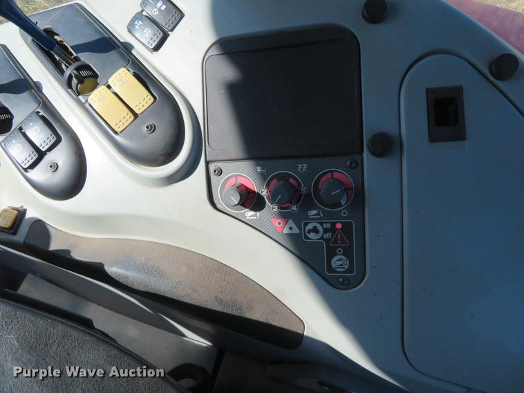 image for item BU9992 2009 Massey-Ferguson 6480 MFWD tractor