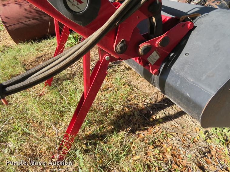 image for item BU9992 2009 Massey-Ferguson 6480 MFWD tractor