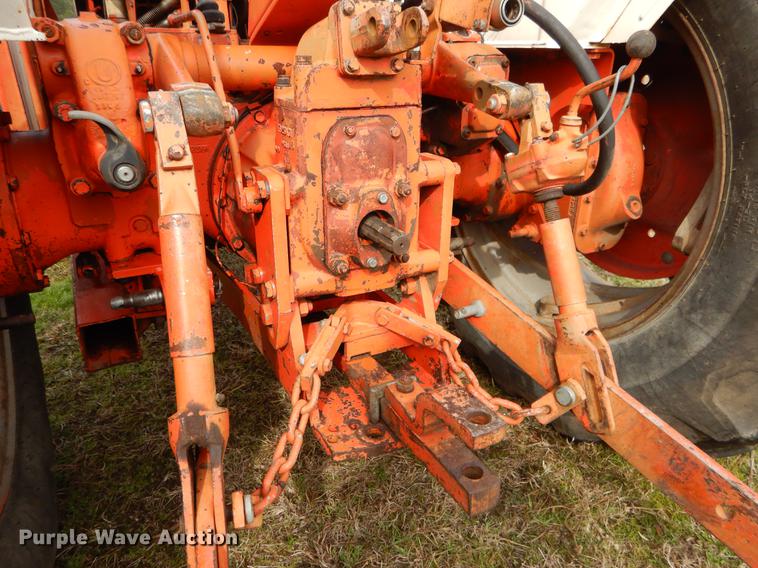 image for item DC0174 David Brown 995 tractor