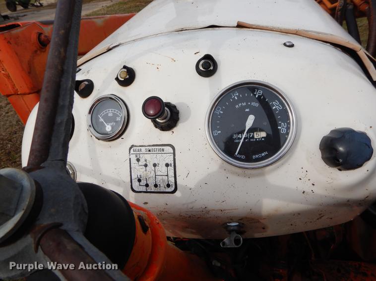 image for item DC0174 David Brown 995 tractor