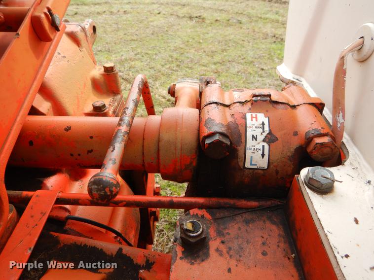 image for item DC0174 David Brown 995 tractor