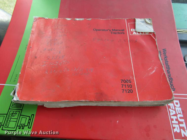 image for item DD4431 Deutz Allis 7085 MFWD tractor