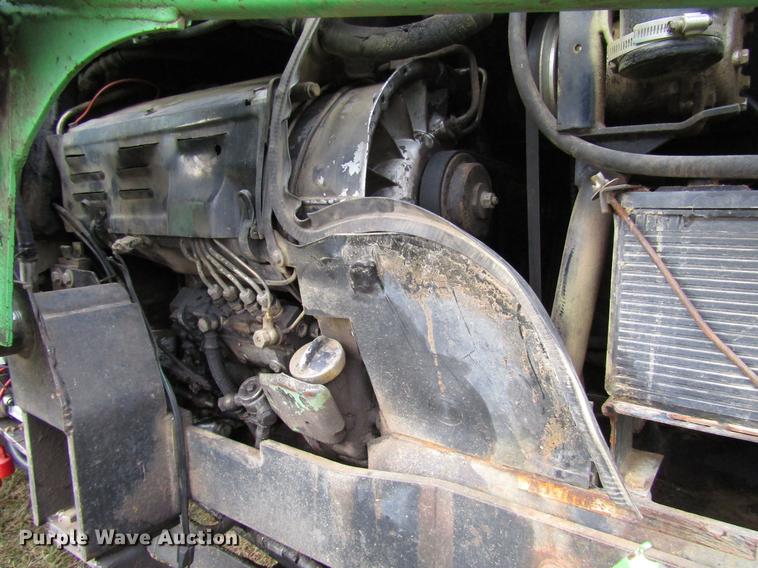 image for item DD4431 Deutz Allis 7085 MFWD tractor