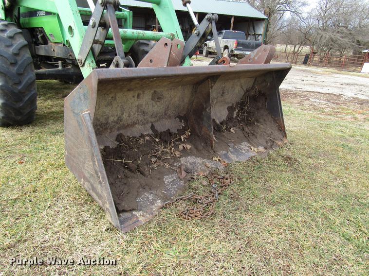 image for item DD4431 Deutz Allis 7085 MFWD tractor