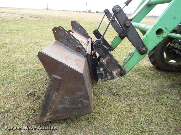 image for item DD4431 Deutz Allis 7085 MFWD tractor