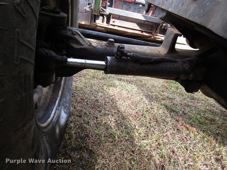 image for item DD4431 Deutz Allis 7085 MFWD tractor