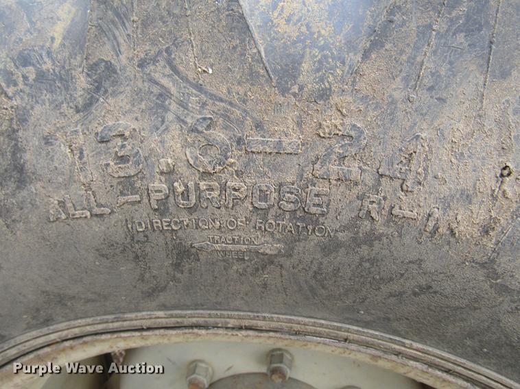 image for item DD4431 Deutz Allis 7085 MFWD tractor