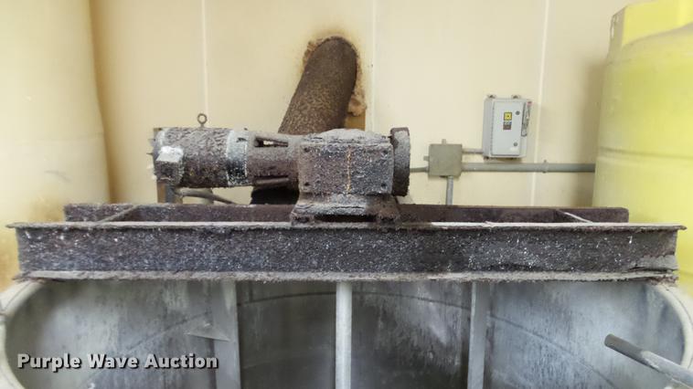 image for item DE4976 (2) stainless steel mixer tanks