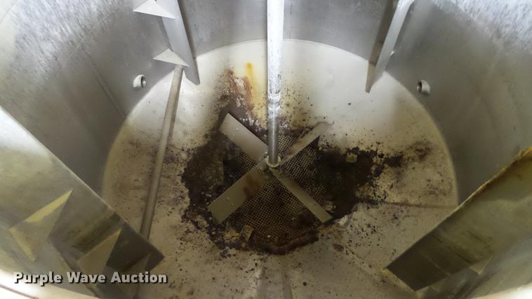 image for item DE4976 (2) stainless steel mixer tanks